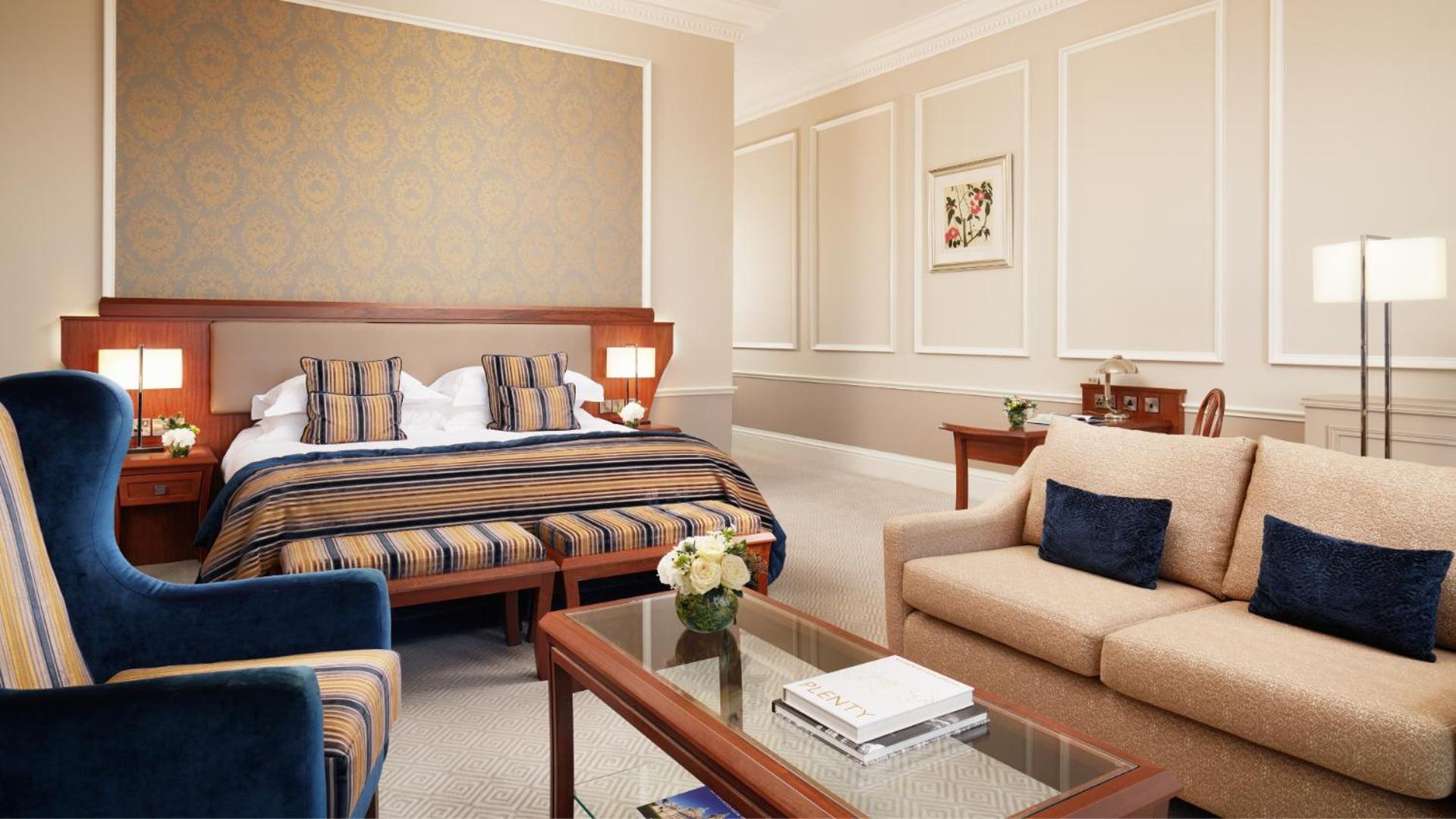 Large Double Room